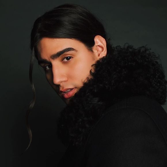 Meet your Posher, Felix - Picture 1 of 1